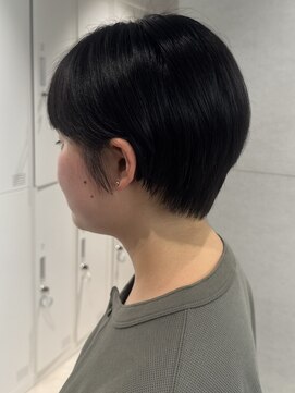 トリッカ シブヤ(TRICCA SHIBUYA) ショートボブレイヤーマッシュシースルーバングハンサム渋谷