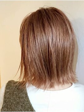 ジェコ ブラン(gecko. brun) 外ハネボブ/ミルクティーベージュ/透明感カラー #武蔵小山美容室