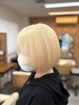 リングバイモアムー(Ring by Moremuu) ブリーチ　抜きっぱなし　ボブ