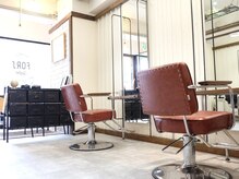 ヘアーアンドメイク フォルス(HAIR&MAKE FORS)の雰囲気（サロンワーク以外に外部講師や撮影会など幅広くやっています♪）