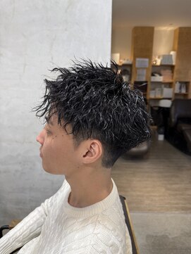 メンズクル(men's quru.) ツイストスパイラルパーマツイストパーマ刈り上げセンターパート