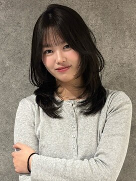 キャパ セントラル 天神 大名店(CAPA central) 韓国ヘア ダークブラウン 顔周りカット レイヤー 20代