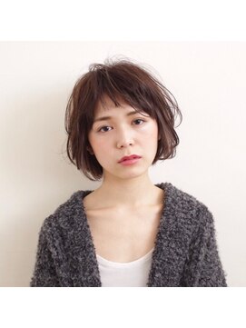 クラップス 上永谷(CLAPS) 思わず目にとまる大人ボブの上品で柔らかな質感