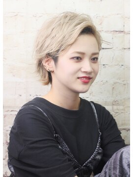 美容室 フォーリア Foglia ハイトーン クールショート