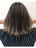 アライブ キチジョウジ(ALIVE Kichijoji)&nbsp;ALIVE吉祥寺 ロブイルミナカラーシースルーカラーヘルシーロング