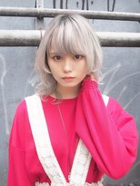 リアイス(Re:ICE) ホワイトグレージュミディアムウルフ