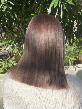 ネオリーブウリ 二子玉川店(Neolive uri) ショコラアッシュヘルシースタイルふんわりカール白髪ぼかし