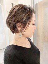 【VIE/つばさ】カットが得意◎大人女性の前下がりショート 30
