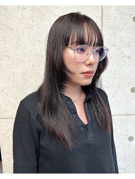 ア セカンド 清藤美容室第弐號(a sekand) 前髪ストレートのウルフヘアスタイル