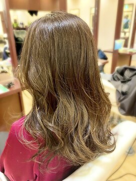 エッジ オリジネーション 梅田店(edge origination) 韓国風ロングヘアー