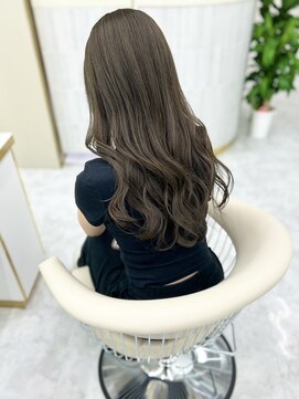 エトワール バイ ヴィンス(etoile by vince) 透明感◎上品さ◎赤み消しグレージュ