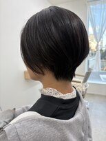 ロリ(Loli)&nbsp;大人のナチュラルショート