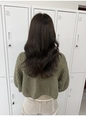 オリーブベージュ