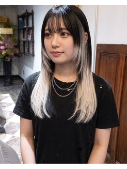 グッドフェローズ キタホリエ(GoodFellas kitahorie)の写真/前髪と顔周りで小顔見せ◎髪が変わればいつもの服まで可愛く見える。私らしい似合わせカットを北堀江で提案