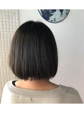 スタジオ アルファプラス 日暮里店(studio α+) 前下りレイヤーボブ♪【スタジオアルファプラス日暮里】