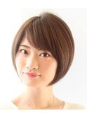 ショートボブ