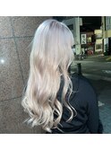 ホワイトベージュ×ゆるふわモテ巻き