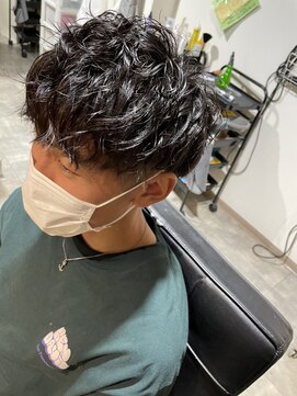 ヘアーシェルターフォーメン(Hair Shelter for men) スパイラルパーマ