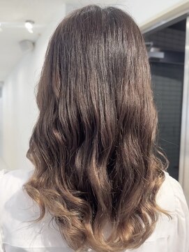 ラウレア(LAULEA) ゆるふわヨシンモリ巻き＊韓国風パーマ＊デジタルパーマ10代20代