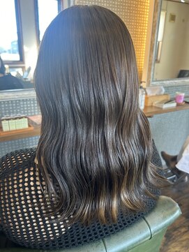 トータル ビューティー プレンティー(total beauty Plenty) オリーブベージュ