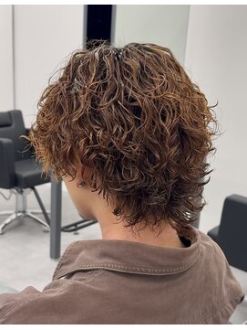 ノイセル 心斎橋(Noisyle) サーフカール×センターパート×海外ヘア×ハイトーン