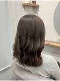 【shiori】大人のブリーチカラー