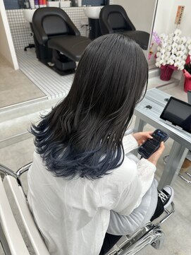 メイドバイスティーン(MADE BY STEEN) 裾カラー×ネイビーブルー