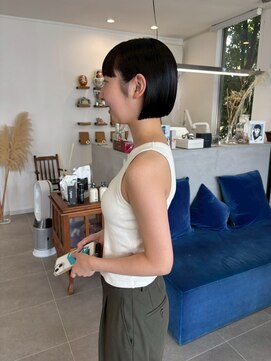 O 髪質改善美シルエット黒髪ボブ小顔切りっぱなし似合わせカット