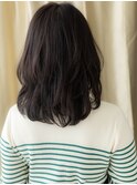 ウェットヘア韓国巻きミディアムレイヤースタイルA6越谷30代40代