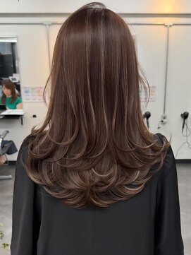 ヘアサロン リボーン(Hair salon Reborn) ミディアムレイヤーケアカラー20代30代