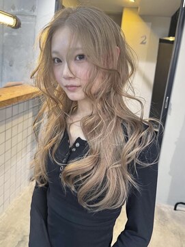 ネハス(nehus.) ブリーチ/ミディアムヘア/デザインカラー/フェイスフレーミング