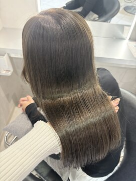 ジーナ 新宿(Zina) 【あかね】ライトニングWケアカラーで叶う☆オリーブベージュ
