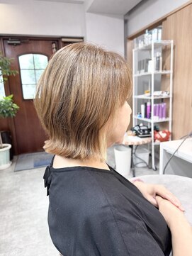 コロレ(COLORE) くびれボブ×インナーベージュ