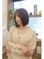 リル(Lilou) 透明感アップ!切りっぱなしボブ