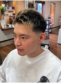 スキンフェードアップバング