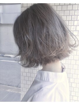 ヘアーアンドアトリエ マール(Hair&Atelier Marl) 【Marl外国人風カラー】グレージュカラーの外ハネボブ