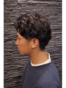 プレミアムバーバー 表参道店(PREMIUM BARBER produce by HIRO GINZA) 2weyパーマスタイル/バーバースタイル
