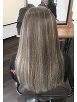 リピュア(Re:PURe)&nbsp;**ホワイト系ホワイトベージュハイライト**