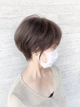 バーチョ(bacio) 【bacio】HIRO 美シルエットくびれショート