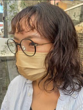 ノイ(neu) 前髪にもパーマをかけて個性的なパーマスタイル【静岡】