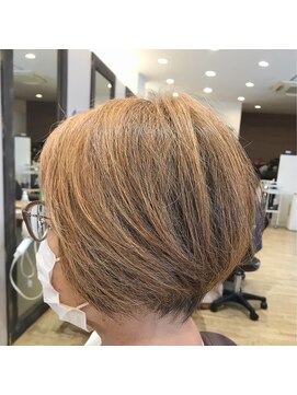 アリュール(Allure) 大人かわいいショートボブ