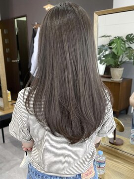 ブラウン(Brown) オリーブグレージュ / ロングヘア / アディクシーカラー