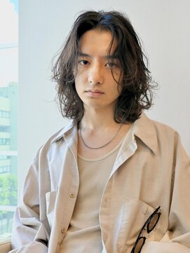 ディッセンバー 神宮前(December) ニュアンスパーママッシュパーマウルフ/波巻きスパイラル/渋谷