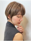 外国人風ショートヘア ハイライト アッシュベージュ t711