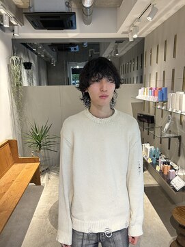 ミリ(milli Produce by ITAKURA) マッシュウルフ波巻きパーマ