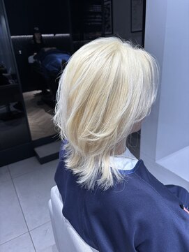 ステア ケース(stair case) 抜きっぱなしブロンド