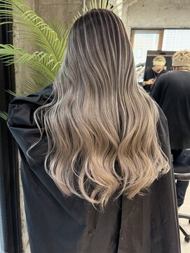 ルーフアクト(LUFE act) バレイヤージュ×ホワイトベージュ