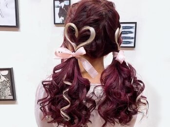 エヌ(N)の写真/日常にも溶け込むこなれ感！トレンド×私らしさを叶える似合わせで、周りと差がつくスタイルを実現♪