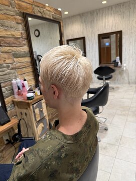 ホワイトベージュ