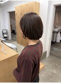 パーソナルカラーに合わせたブラウン